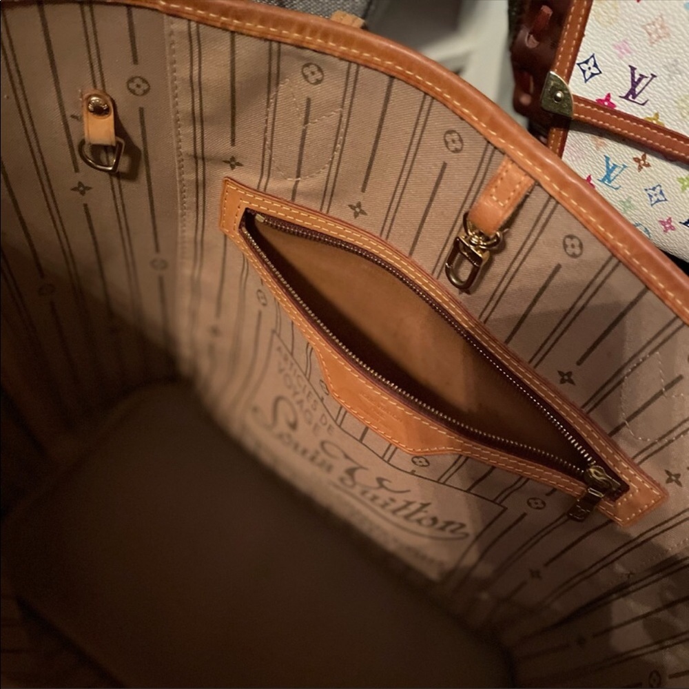 LV Neverfull MM 🥰 - Picture 5 of 8